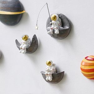 Astronauts Wall Decor Set Of 3, Modern Wall Sculptures Home Decor For Living😏